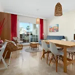 Superb 2 Beds Residencial Duquesa Daire
