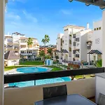 Superb 2 Beds Residencial Duquesa Daire