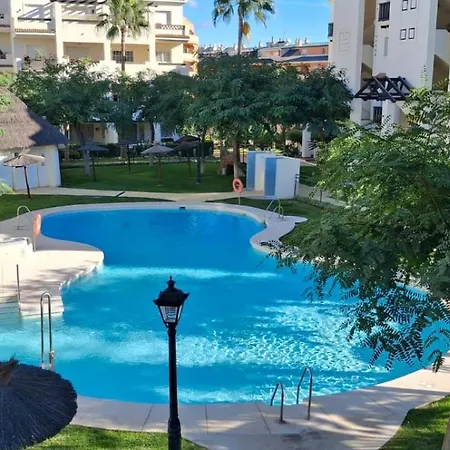 Superb 2 Beds Residencial Duquesa Apartment