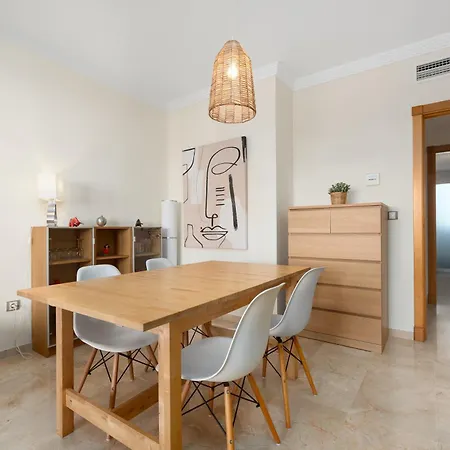 Superb 2 Beds Residencial Duquesa